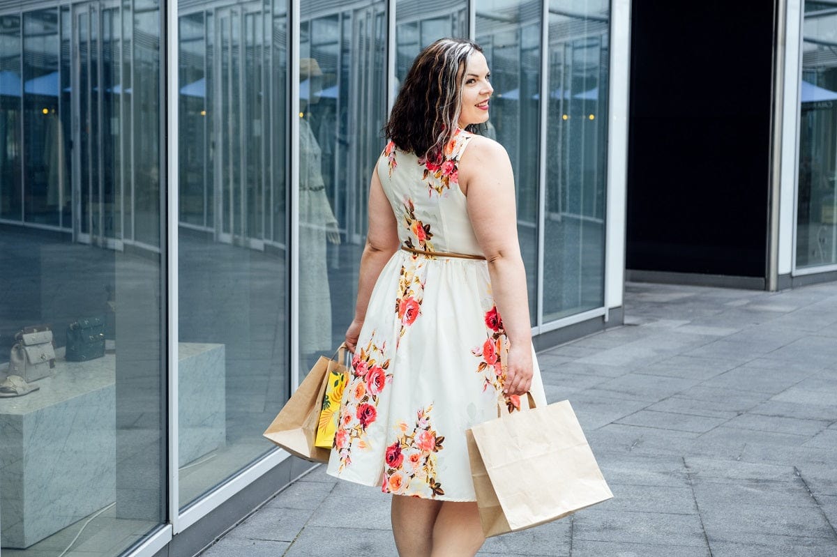 curvy lady