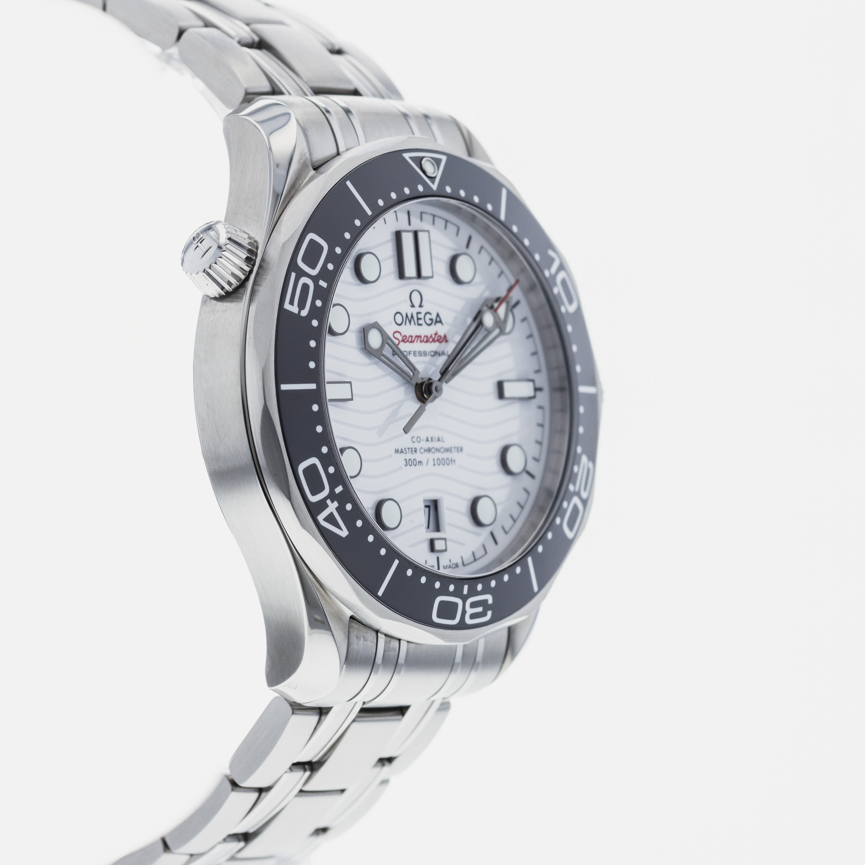 OMEGA Seamaster 300M Co-Axial Master Chronometer 210.32.42.20.04.001