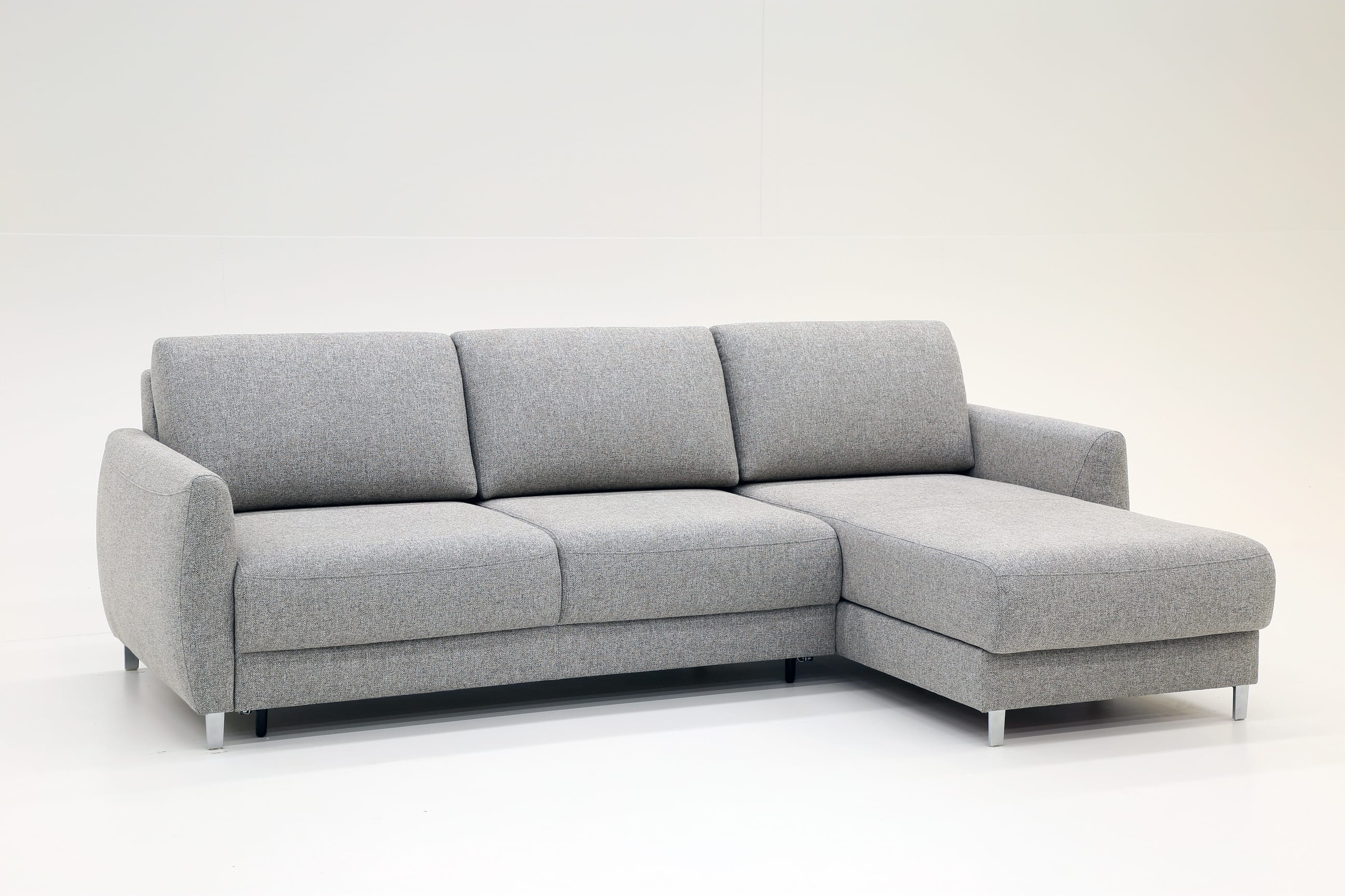 Delta Sectional Sleeper | Luonto