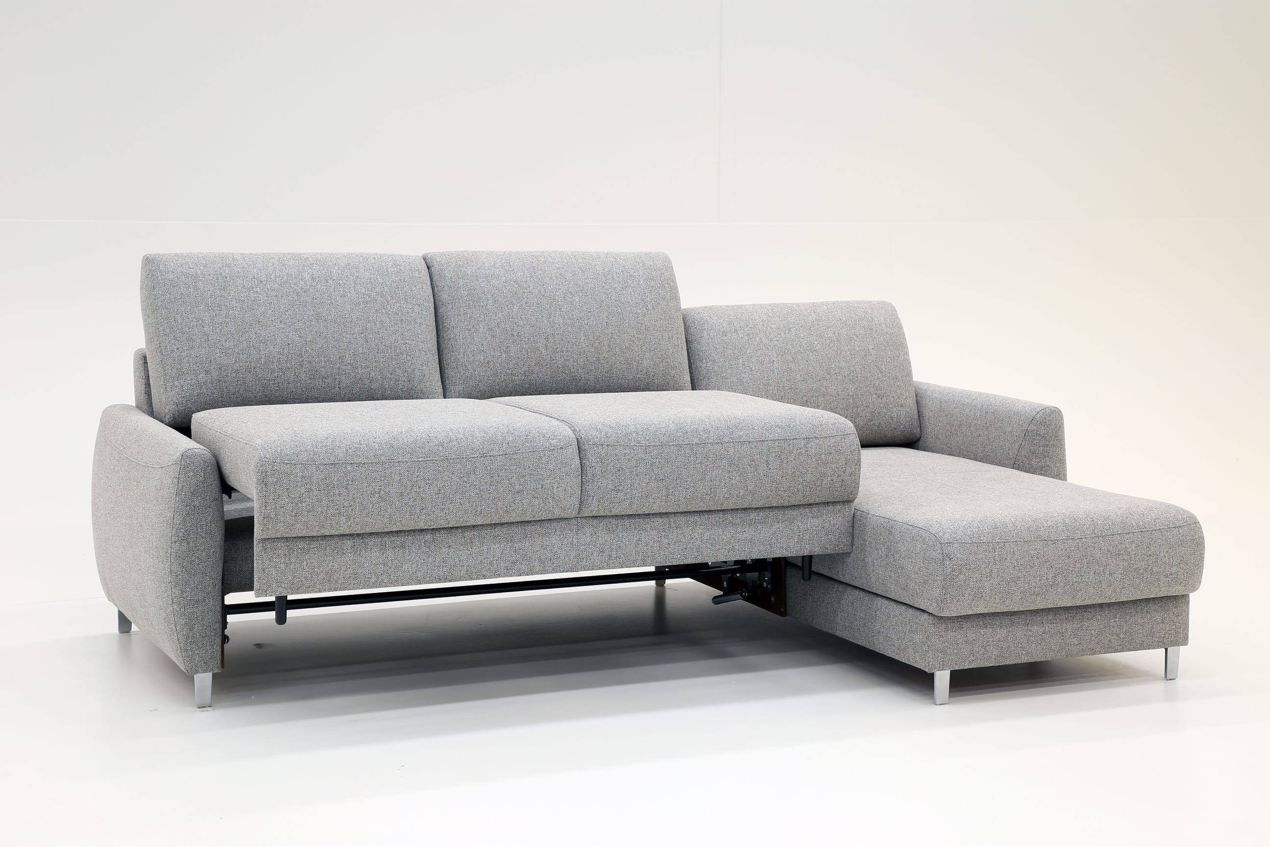 Delta Sectional Sleeper | Luonto