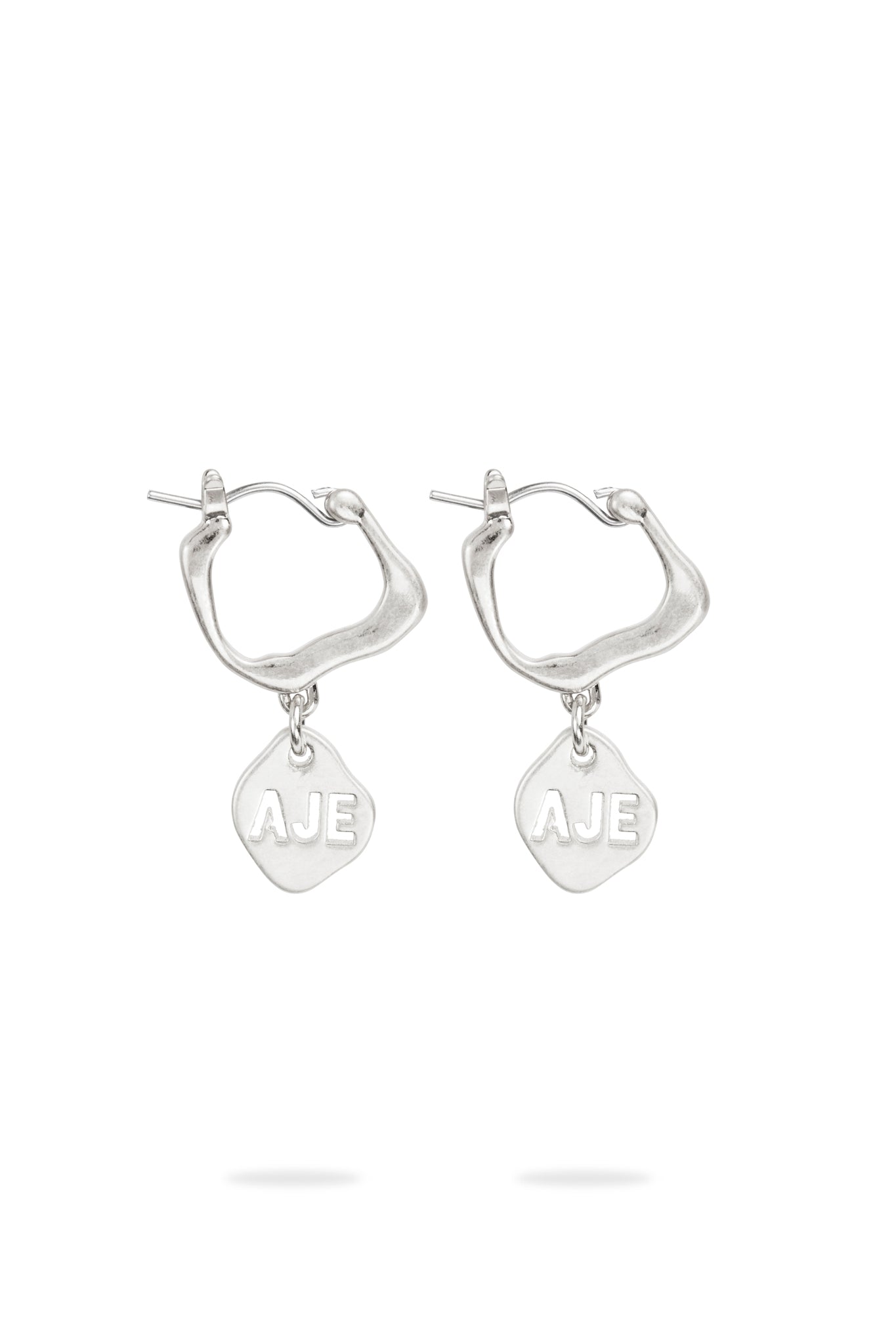 Aje deals pearl earrings