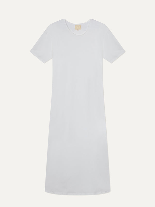 
Chloé Harrouche推出了LOULOU STUDIO，希望创造出具有变化的日常针织品。这款迷你连衣裙采用柔软的开司米纺制成，超大的剪裁和深V领口的设计让人眼前一亮。 
 

正码尺寸，取正常尺寸。
设计为大号版型，设计为非常宽松的穿法。
中等重量的针织衫
滑动
干洗

  
构成100%羊绒