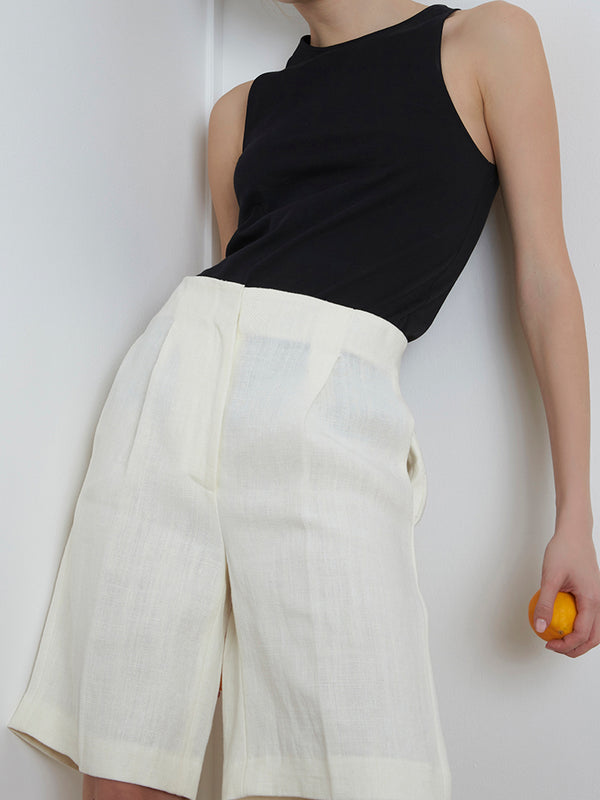 
Loulou Studio的Arutua羊绒毛衣采用圆领和落肩设计，带来慵懒的超大感。 
 

正码尺寸，取正常尺寸。
圆领
宽松版型
喇叭袖
罗纹针织边
轻质针织面料
手洗

  
构成100%羊绒