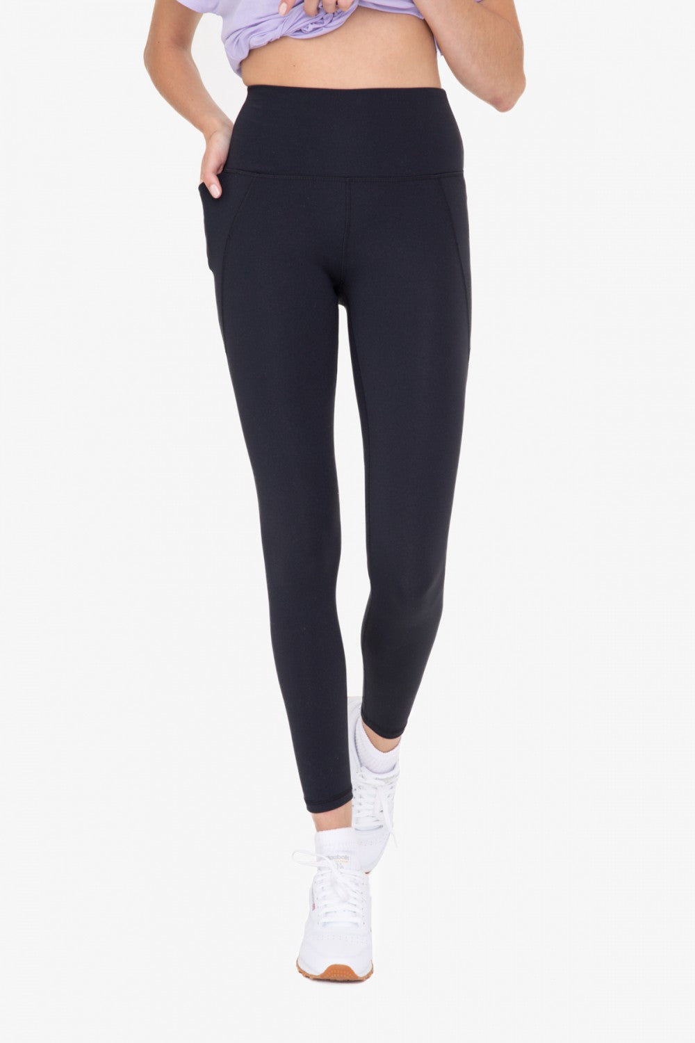 Tummy Control Tapered Essential Black Highwaist Leggings with Pockets
