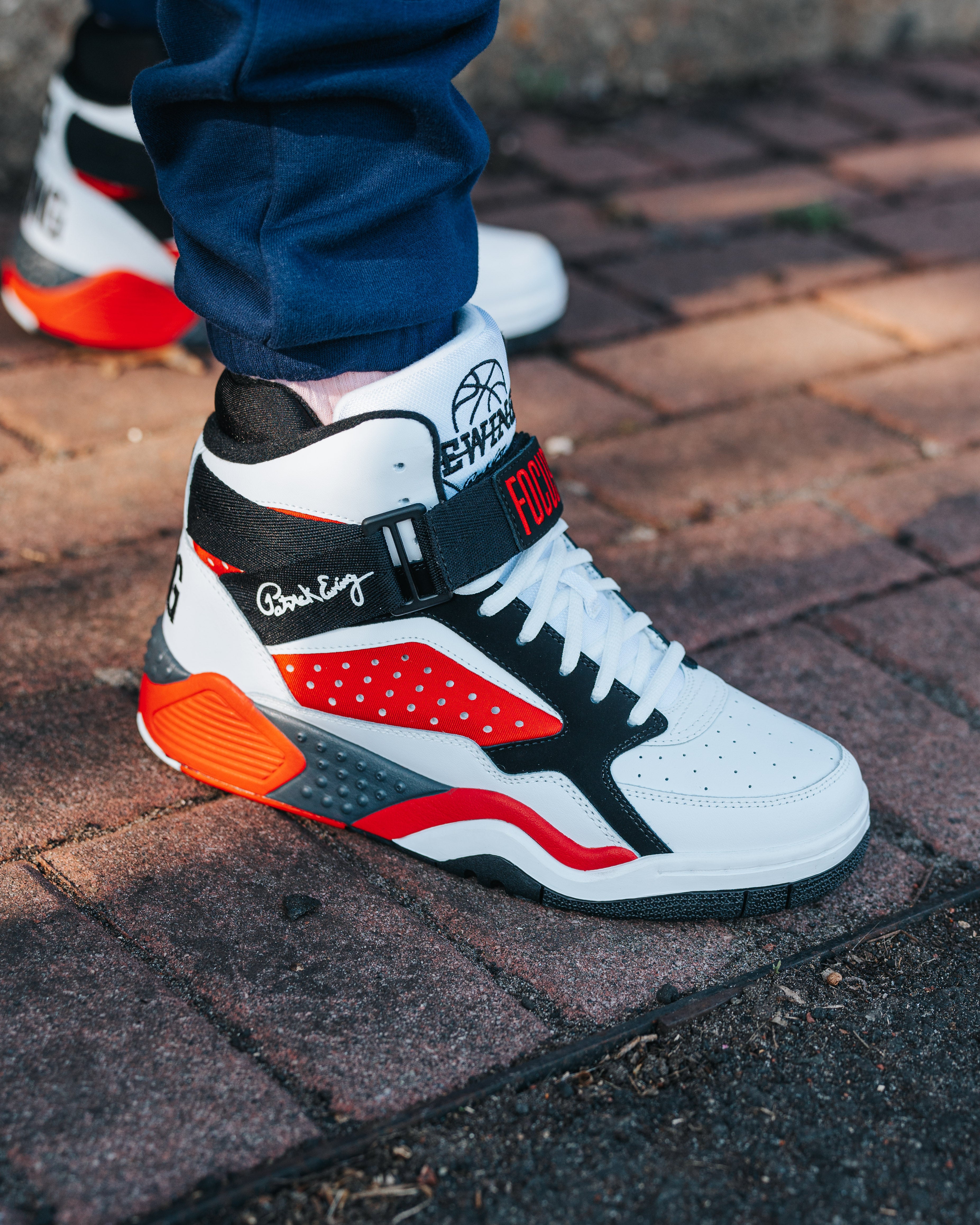 FOCUS OG White/Red/Black