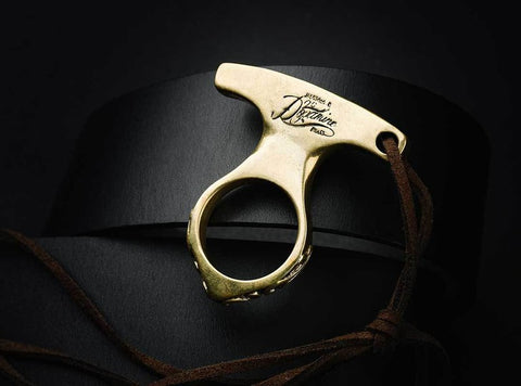 Porte-clés Brass Knuckles - Une nouvelle arme d'autodéfense cachée en 2020