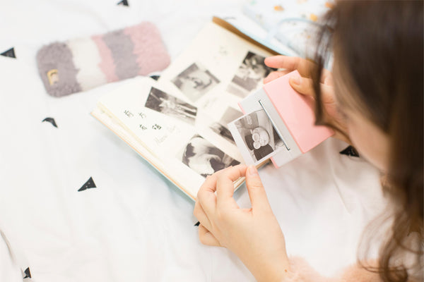 The Mini Portable Printer PHOMEMO M02 can be used to DIY various stickers and mood logs, making it perfect for bullet journal enthusiasts.