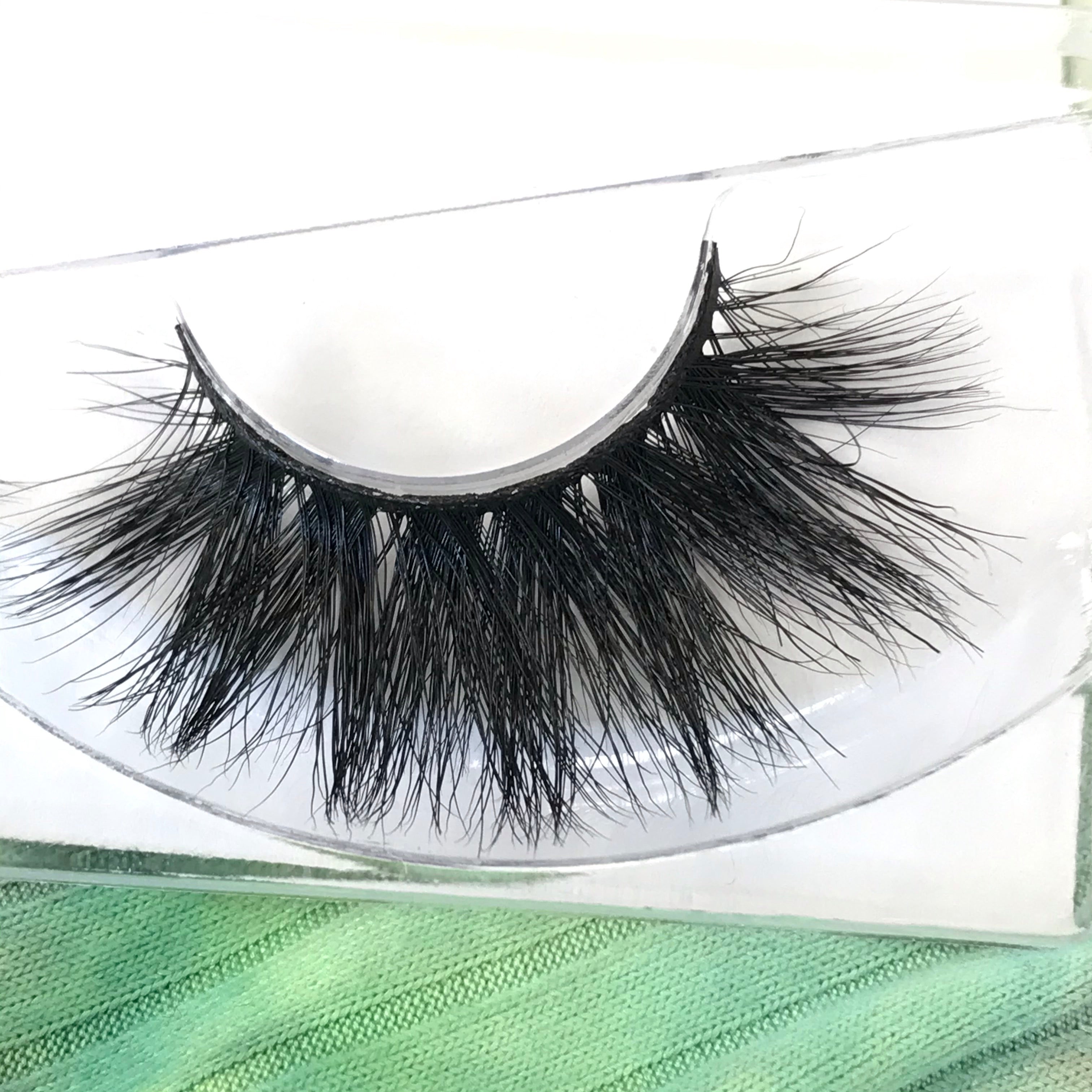  J111 Lashes 