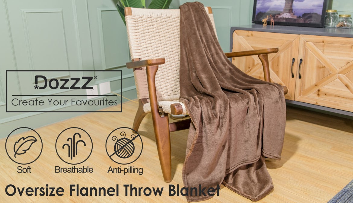 Dozzz Flannel Polar Fleece Throw Blanket with Microfiber Overview 1