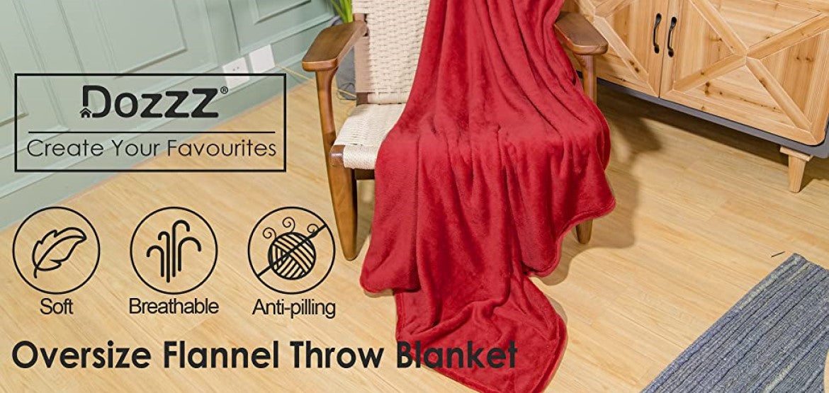 Dozzz Oversize Soft Flannel Throw Blanket Overview 1