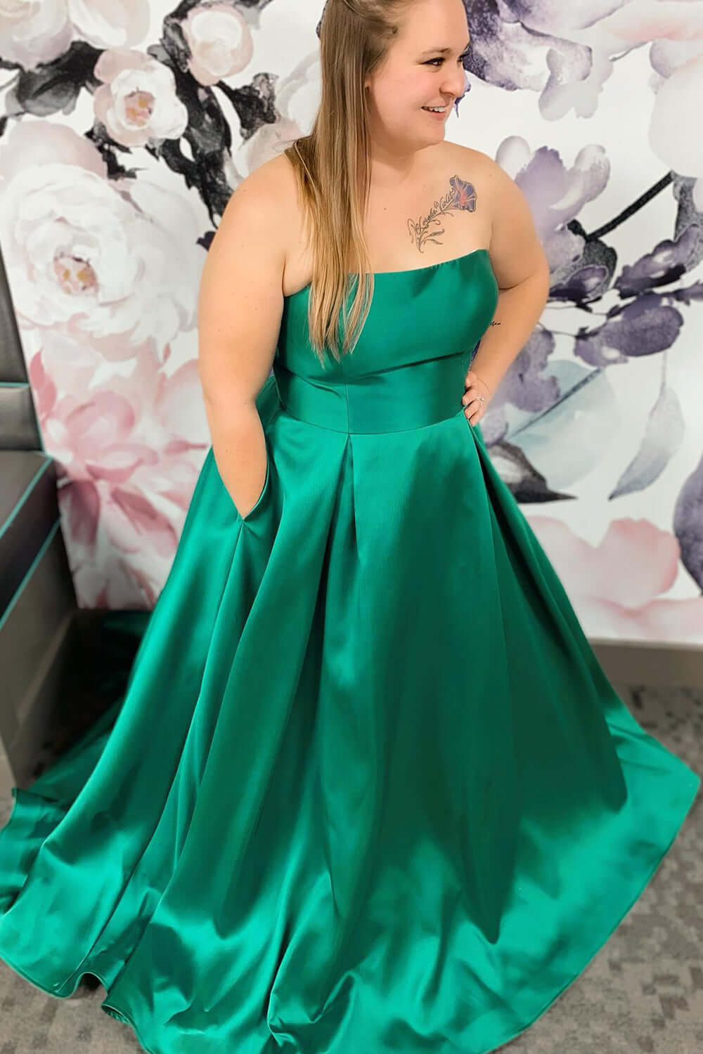 Green Satin Prom Dresses Plus Size 