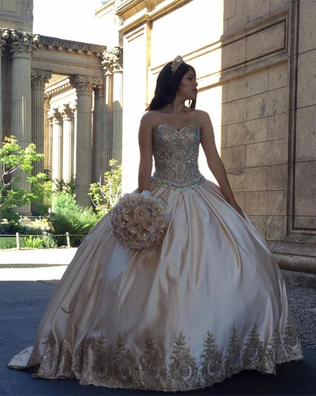 Embroidery Gold Quinceanera Dresses