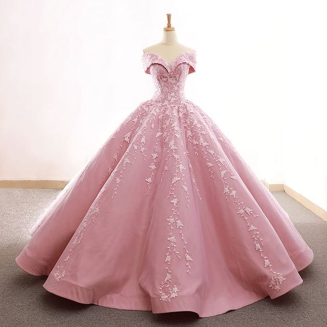 lace Pink Quinceanera Dresses