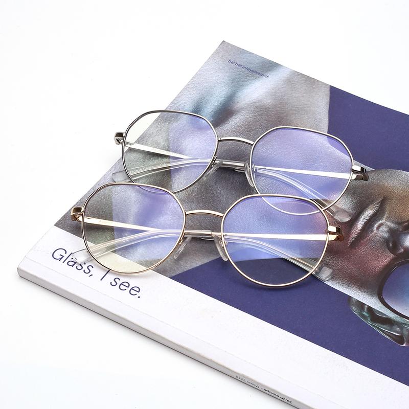 Blue light glasses avignon