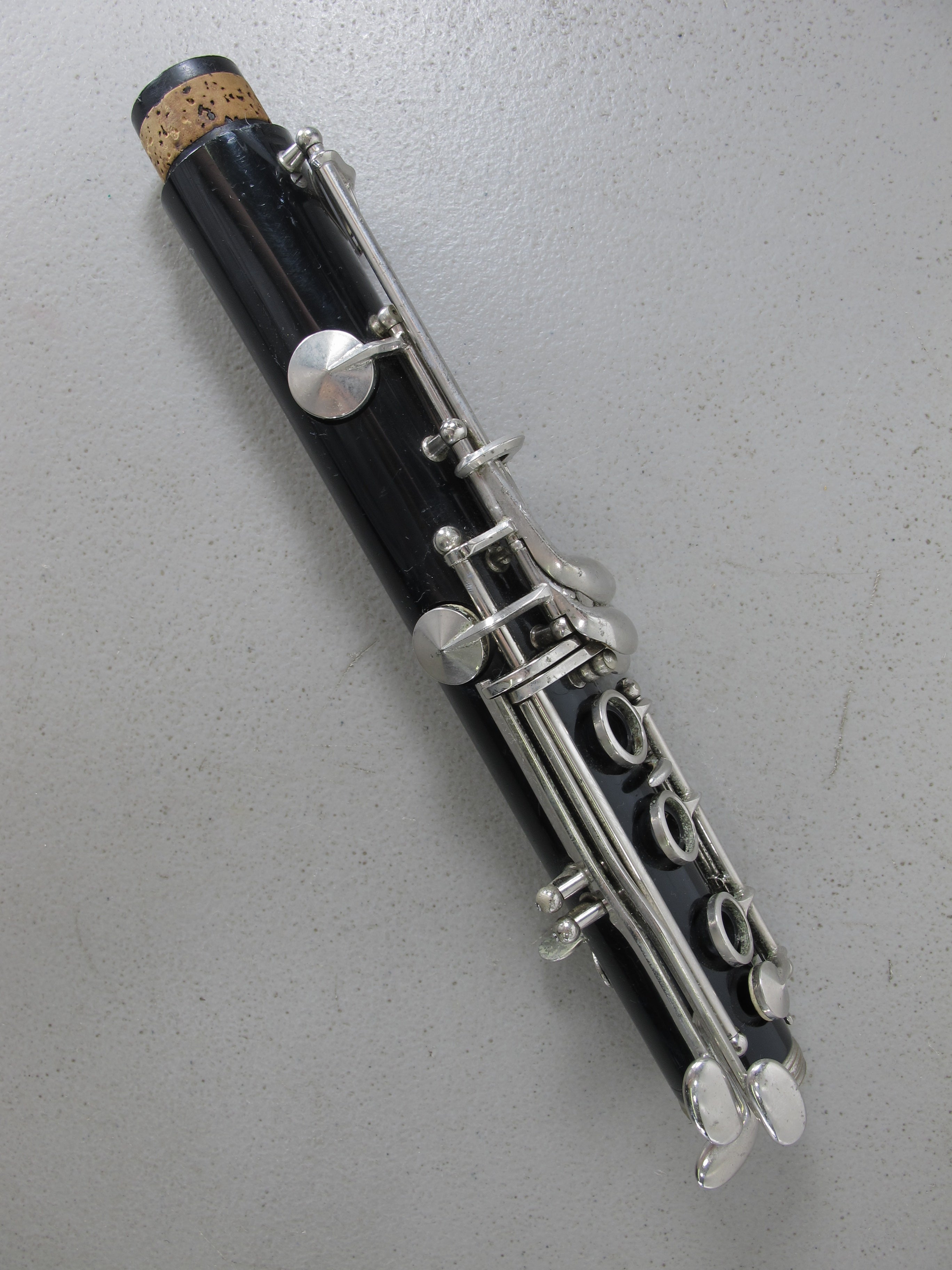 Vito Reso-Tone 2 Student Model Clarinet with Mouthpiece & Case USA