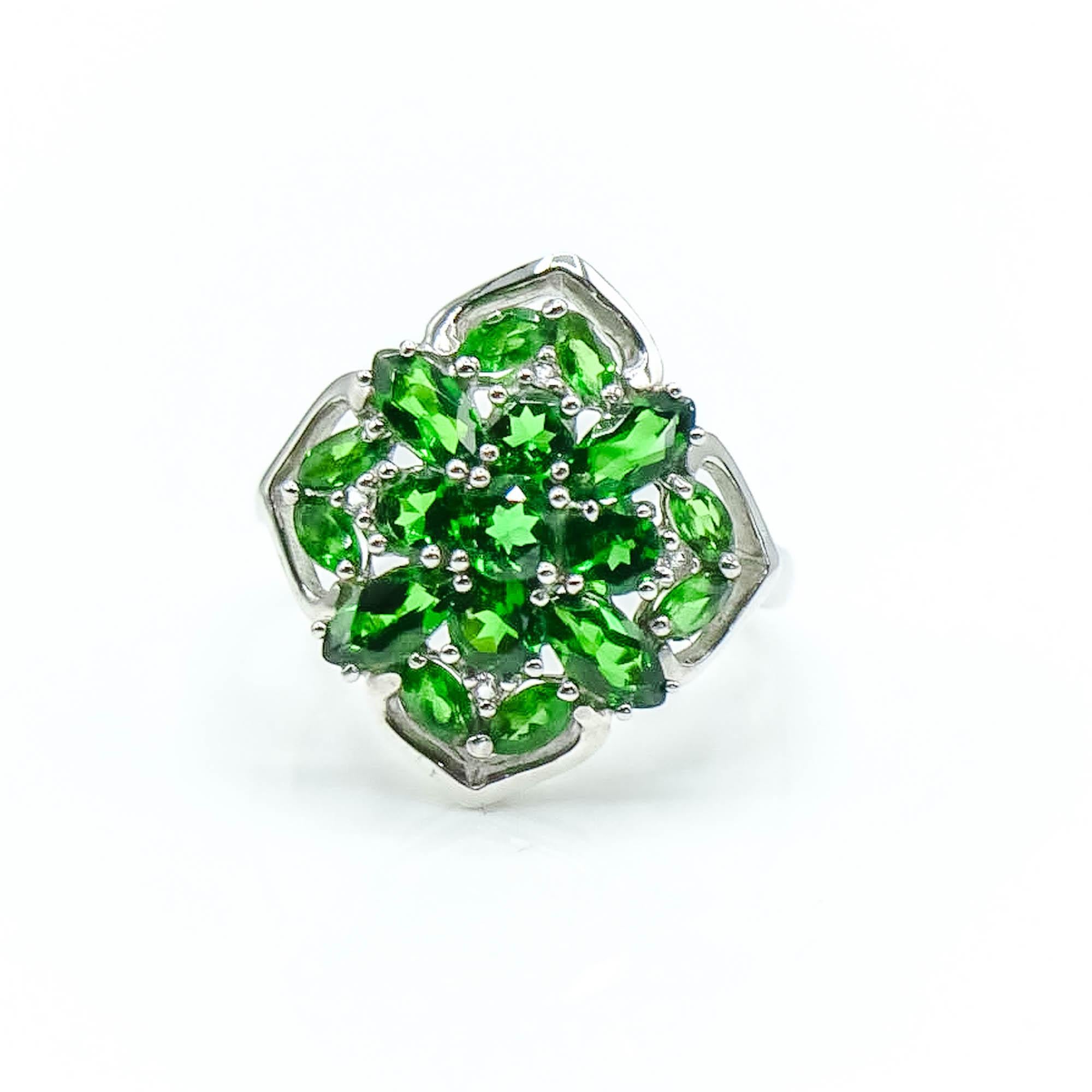 Sterling Silver Chrome Diopside And Emerald India Ring Size 8