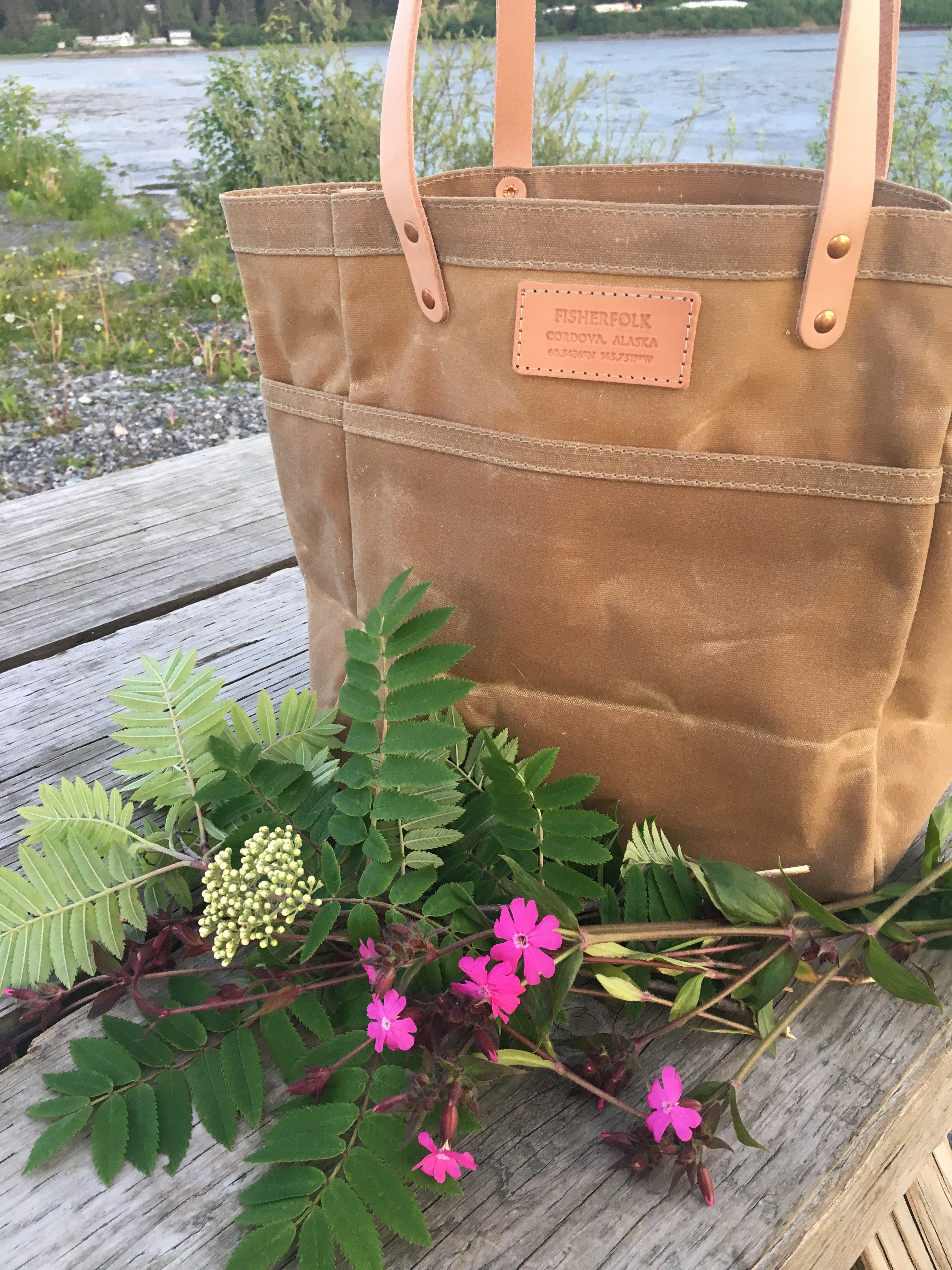 FisherFolk Waxed Canvas Sturdy Tote | Sage (TAN) with Natural Handle