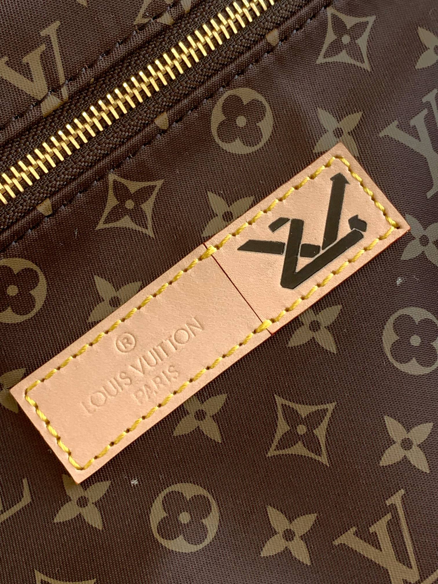 LV Beige Puffer Quilted Pillow OntheGo GM Tote Bag