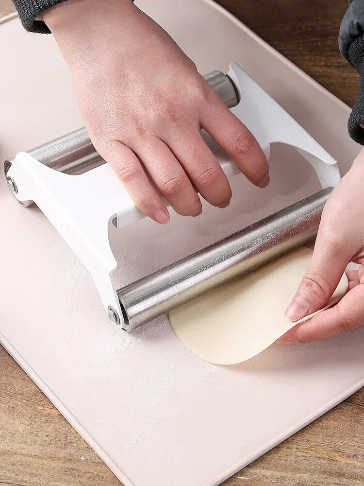 Stainless Steel Dough Roller Docker for Pizza Crust or Pastry