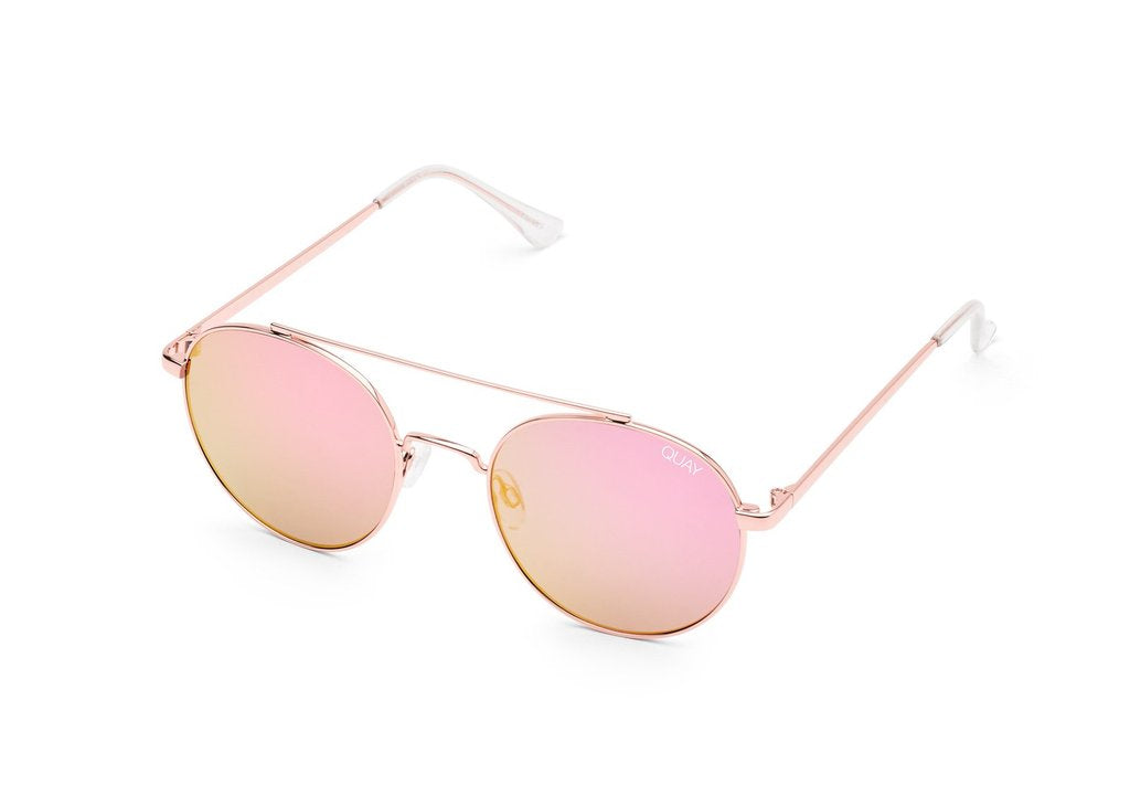 Quay Outshine Rose Sunglasses / Pink Lenses