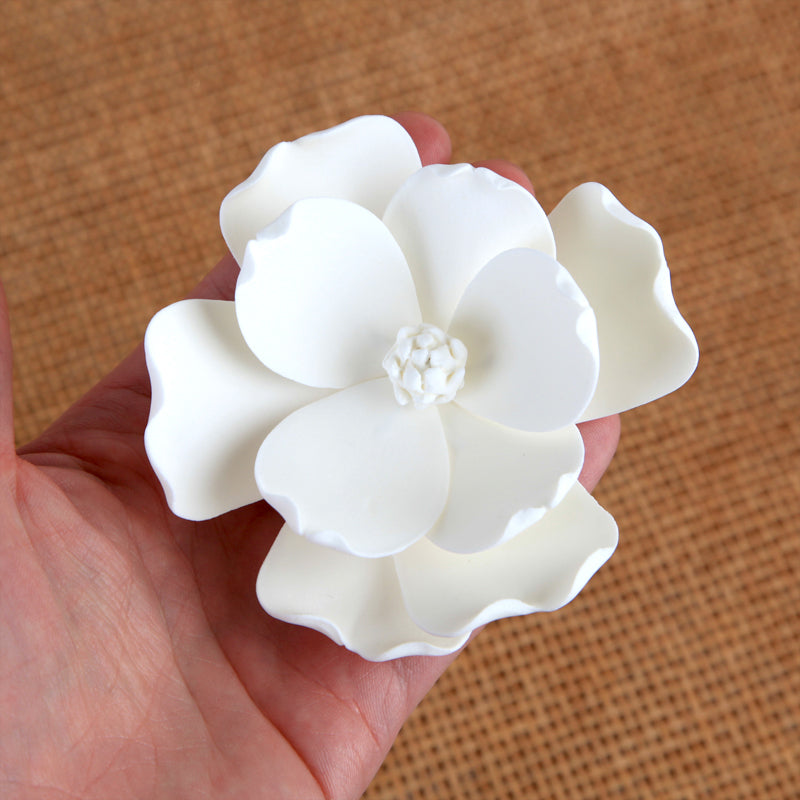  Medium Magnolias - White 