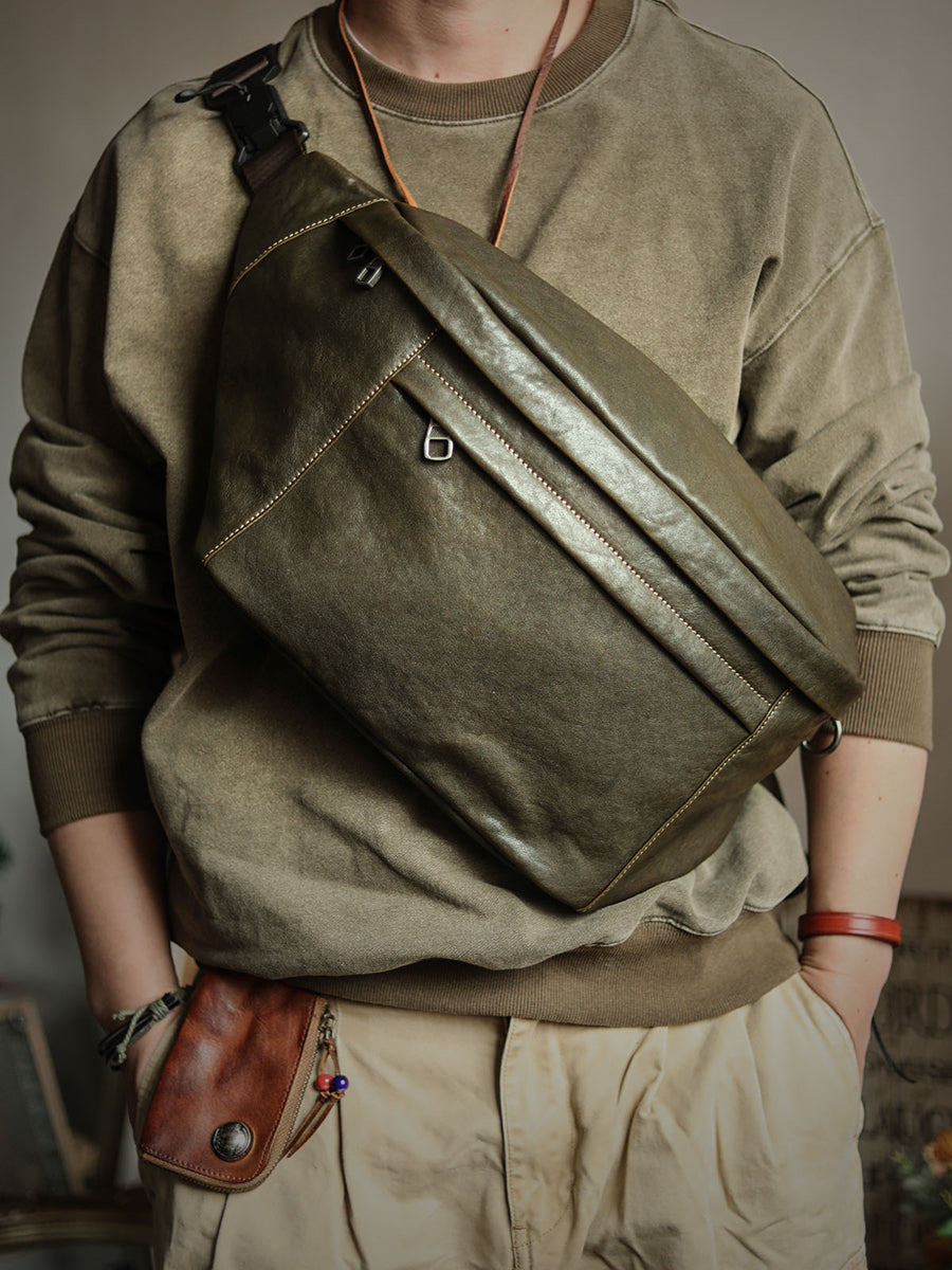 Stay Organized and Stylish: Benefits of a Large Sling Bag for Travel