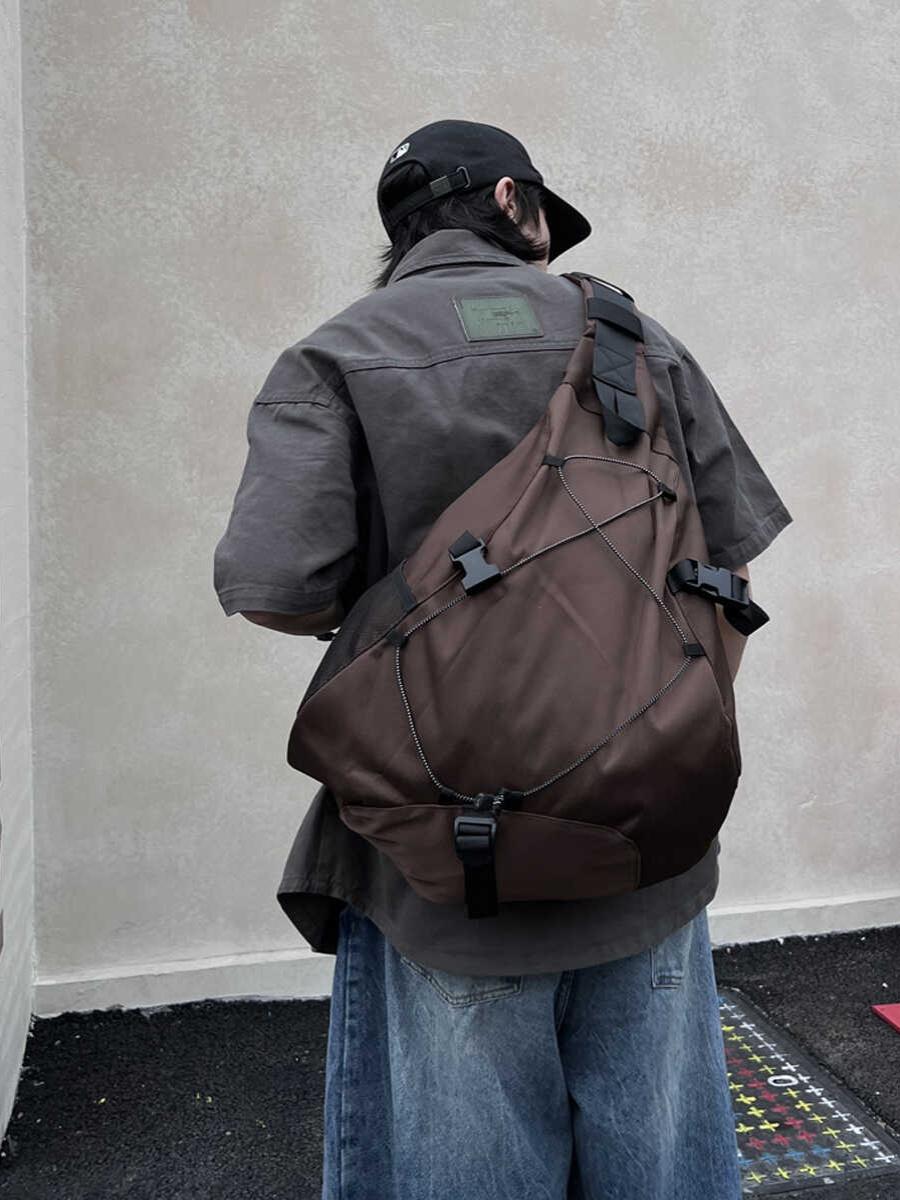Stay Organized and Stylish: Benefits of a Large Sling Bag for Travel