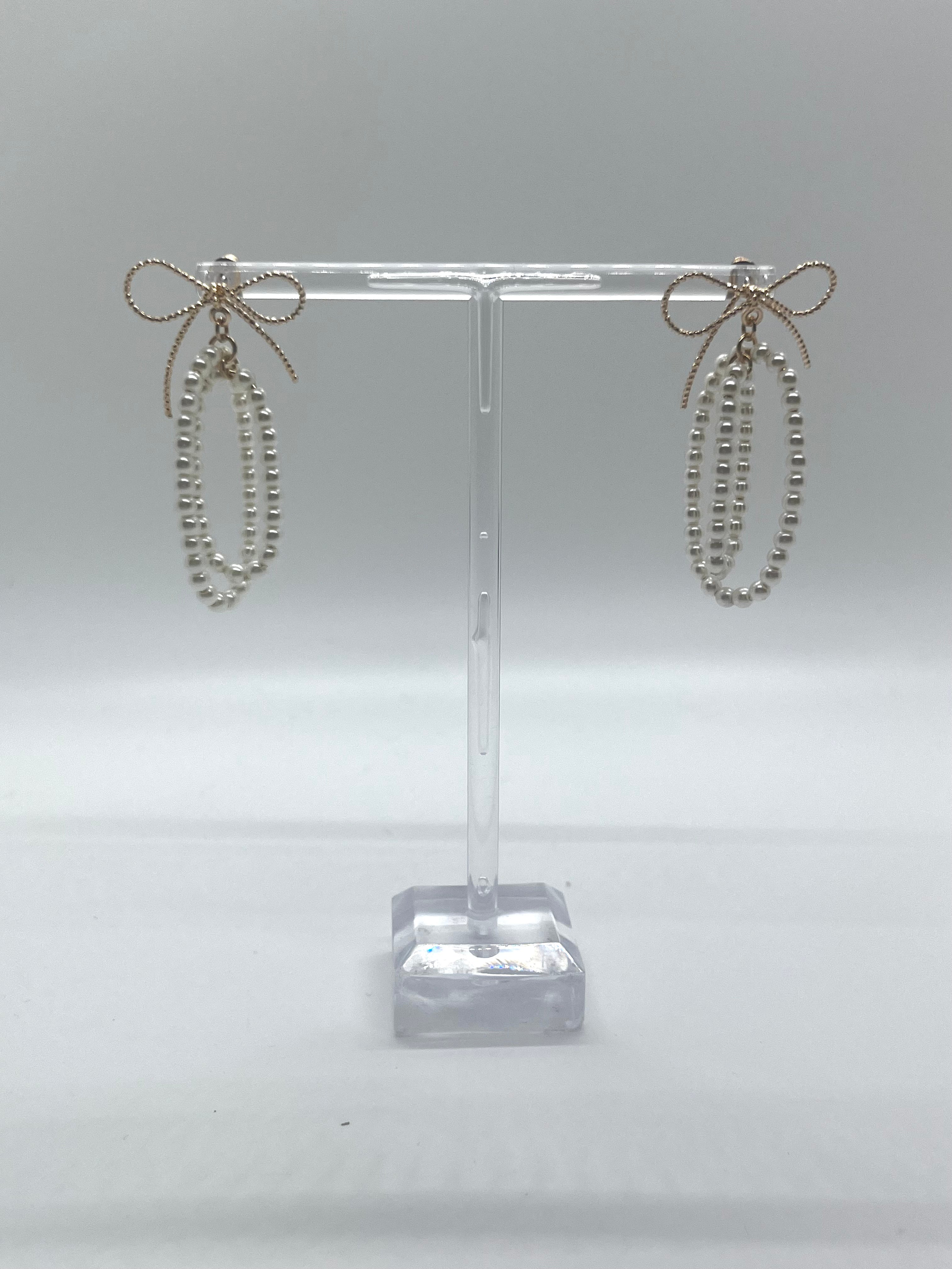 Pearl Bead and Bow Casting Earring