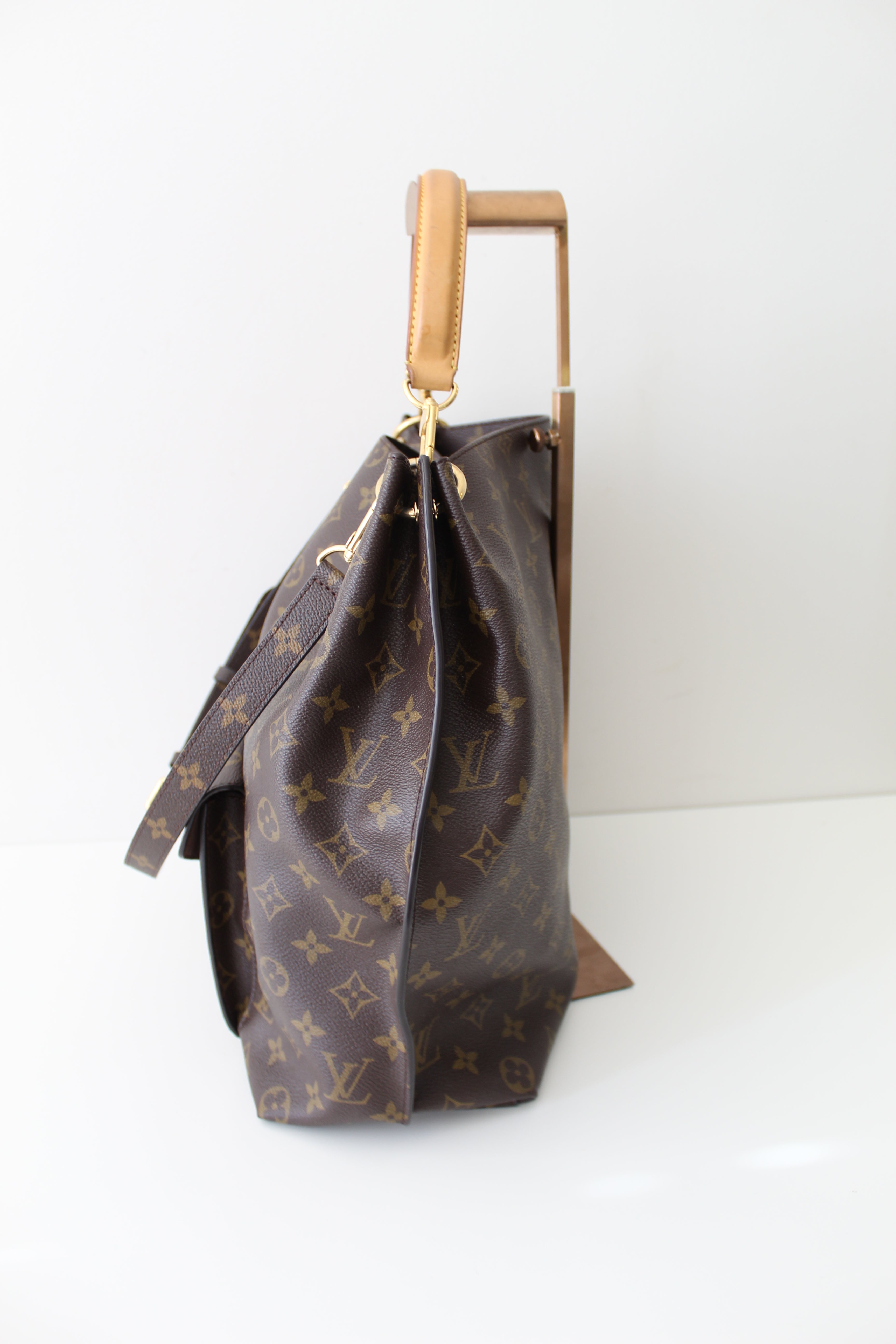 Louis Vuitton Metis Hobo