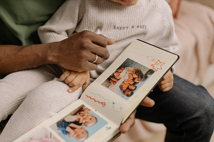 family photo album; gift ideas for Father's Day 2021 from Zupapa