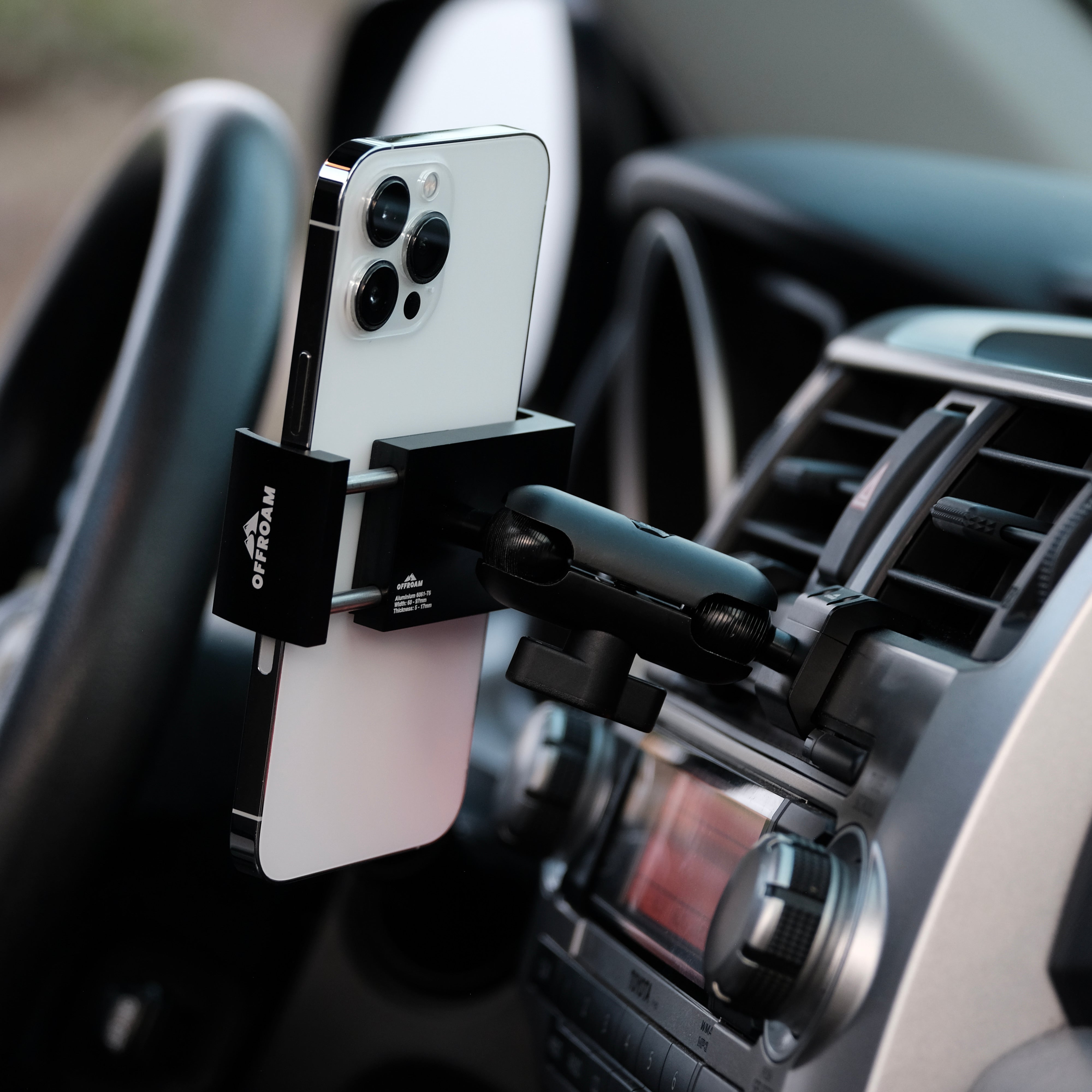 Toyota 4Runner (2010-2013) Phone Mount