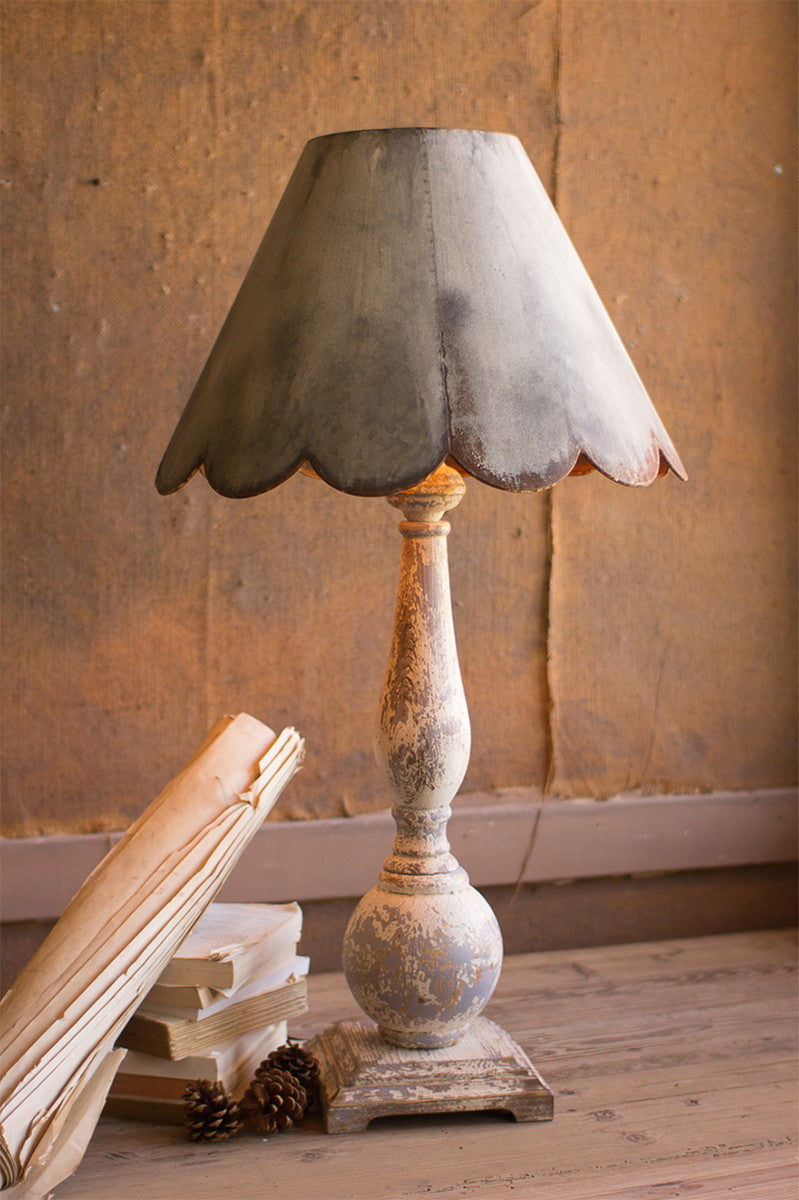 Kalalou CCG1588 Farmhouse Wood Table Lamp With Rustic Scalloped Metal Shade