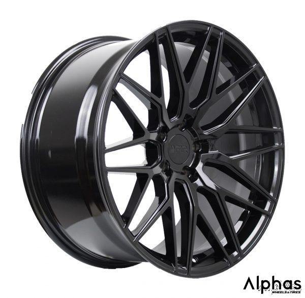 F1R F103 18x8.5 5x120 35 Gloss Black (Set of 4 Wheels)