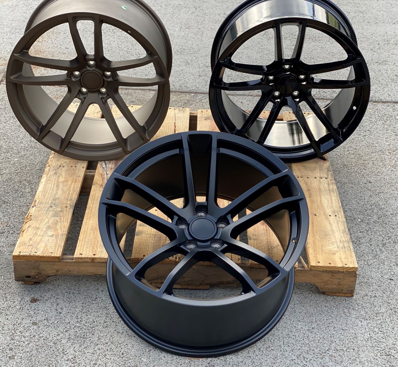 SET OF 4 WHEELS RIMS/ New Dodge SRT Hellcat 20