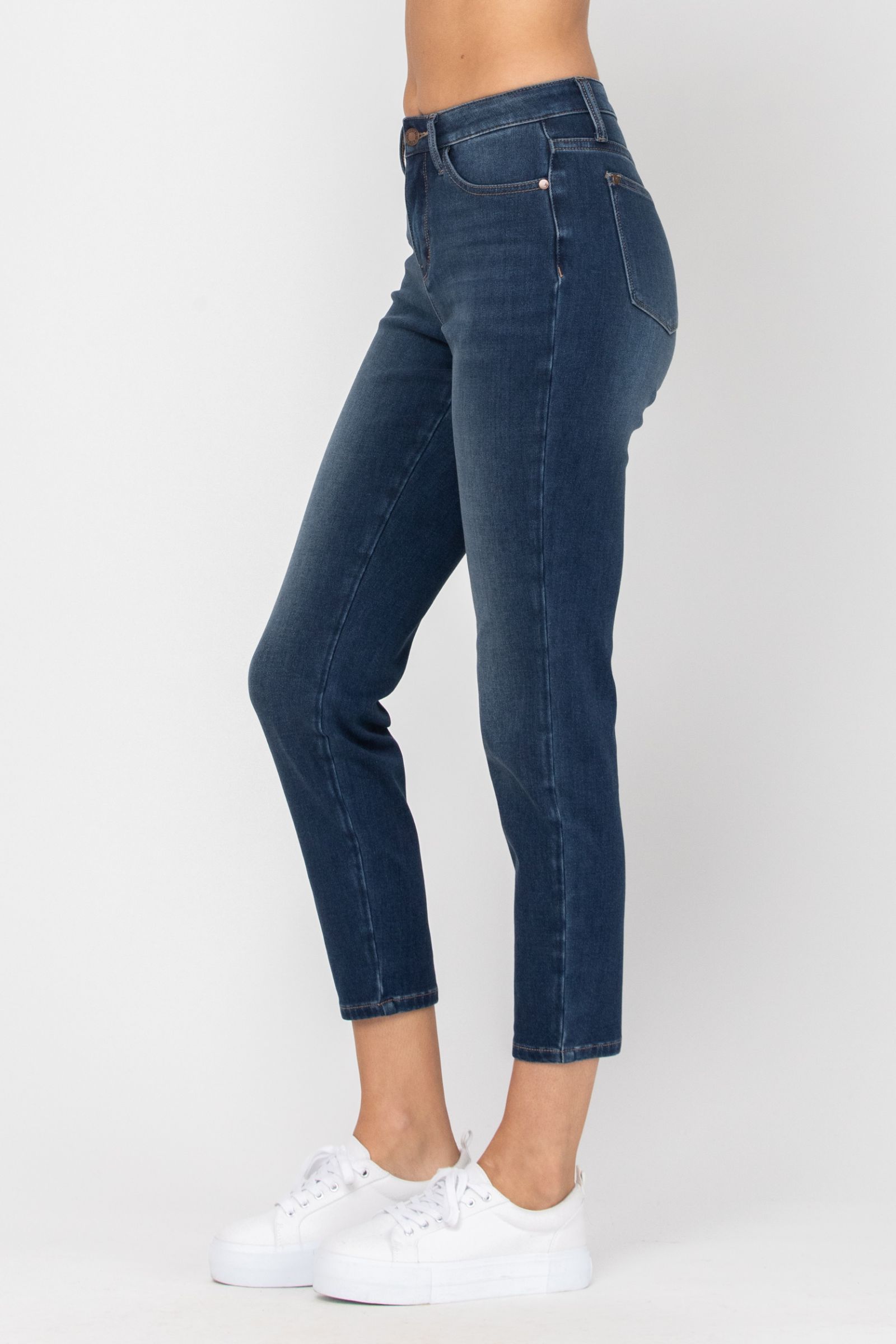 Judy Blue THERMAdenim Boyfriend Jeans