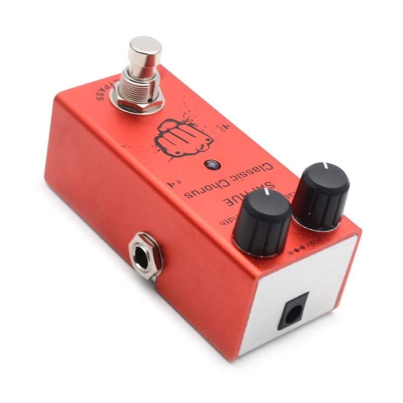 SAPHUE Electric Guitar Classic Chorus Pedal Rate/Width Knob Effect Pedal