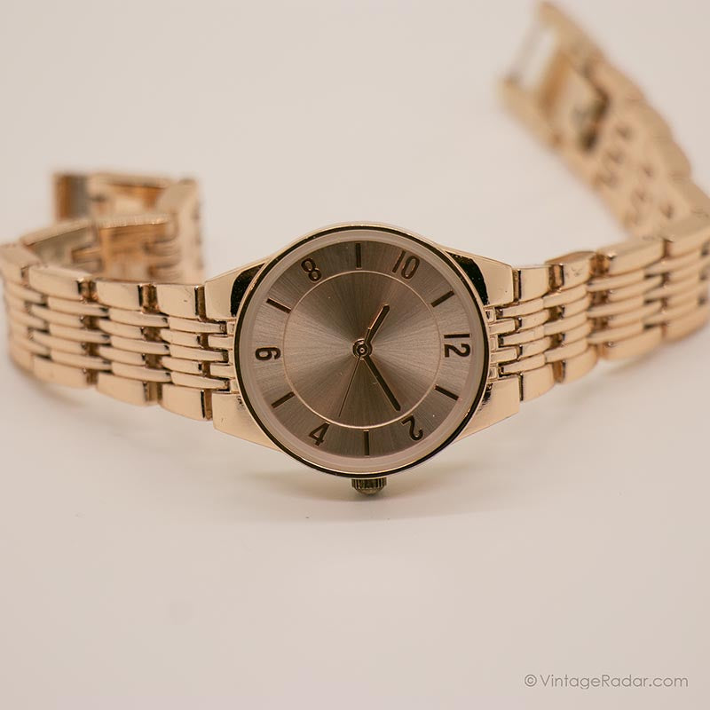 Vintage Minimalistic Watch for Ladies | Casual Rose-gold Wristwatch