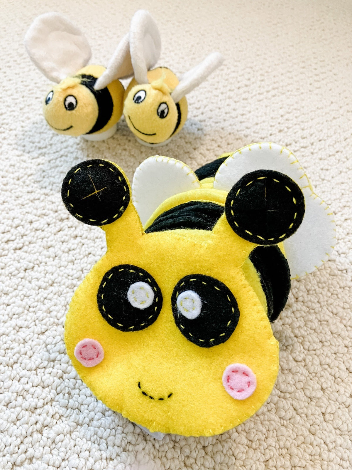 Hound Hugger DIY Busy Bee Snuffle Pattern Kit