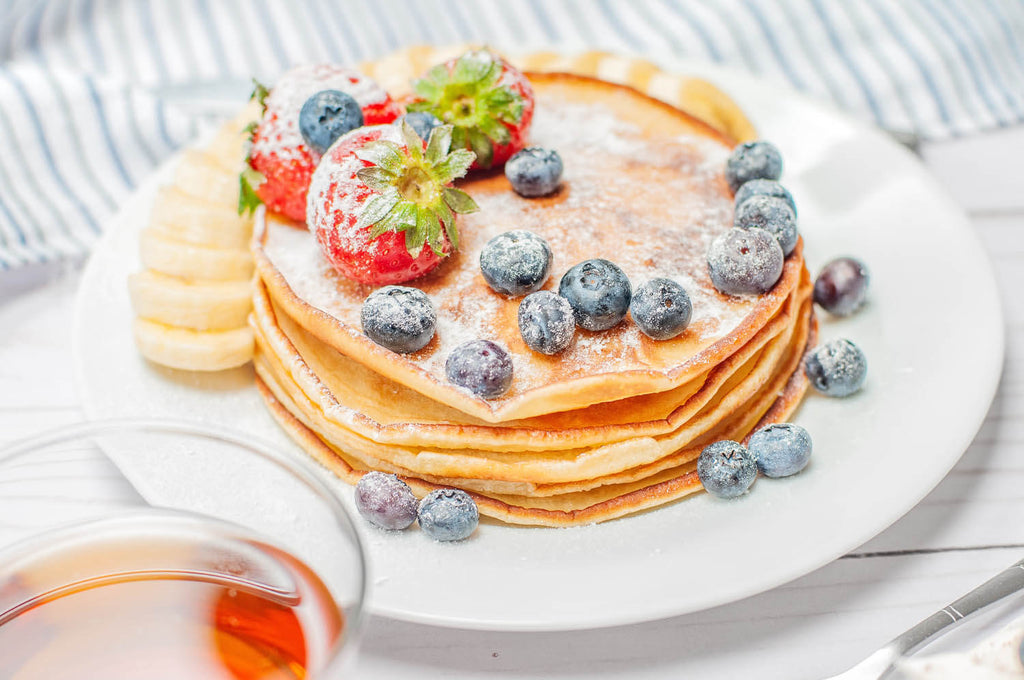 Panqueques con frutos rojos