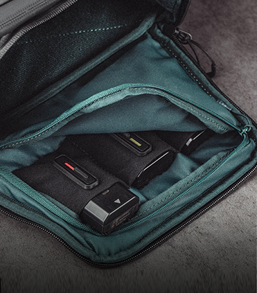 Guide de l'utilisateur Onemo Lite - La poche de stockage accessoire peut stocker des cartes SD
