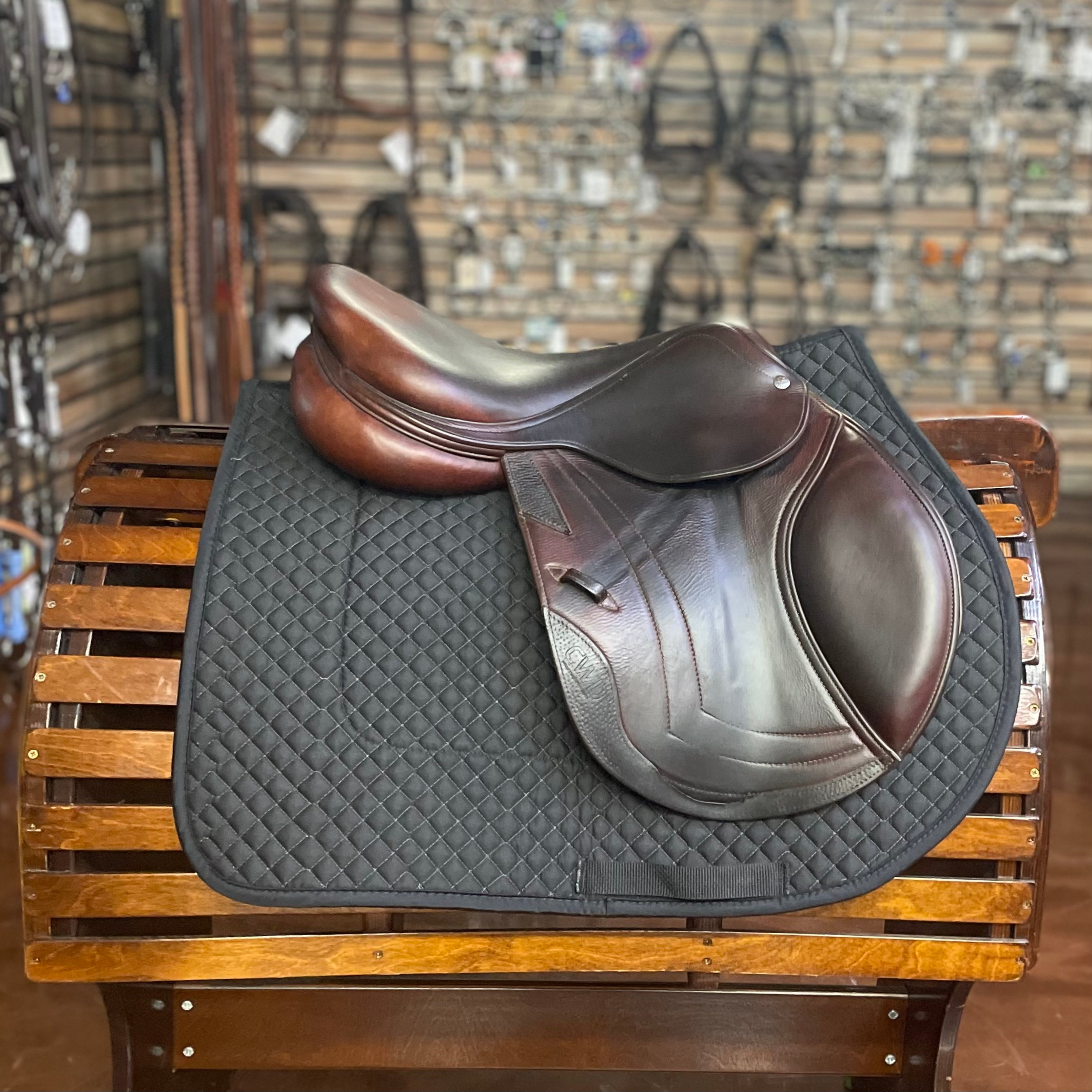 CWD SE01 Saddle 16.5