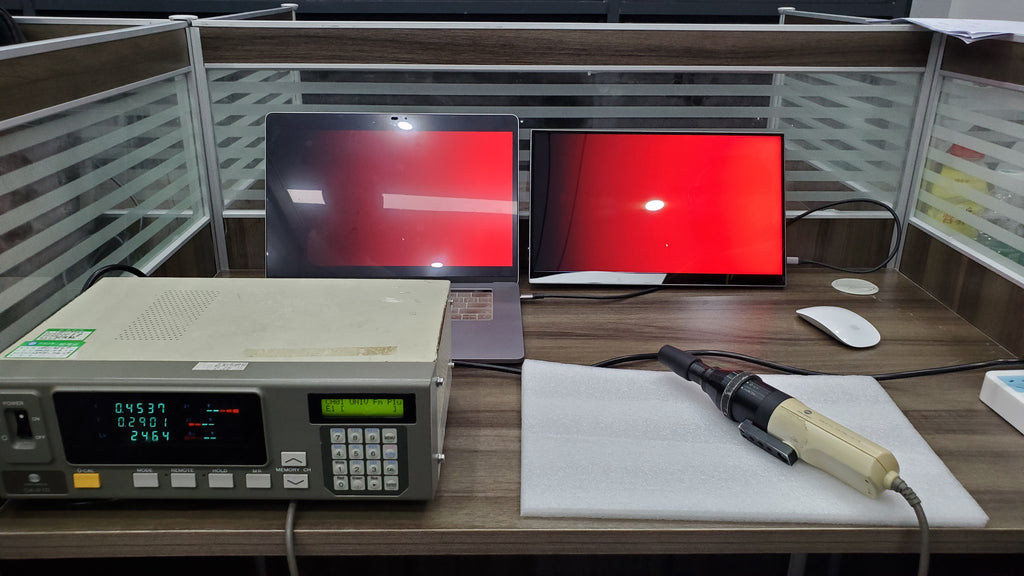 Der Farbumfang des tragbaren QLED-Monitors – Pure Red