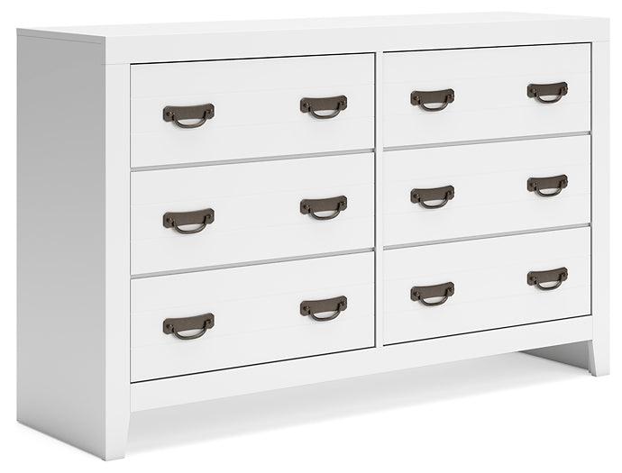 B427-31 White Casual Binterglen Dresser