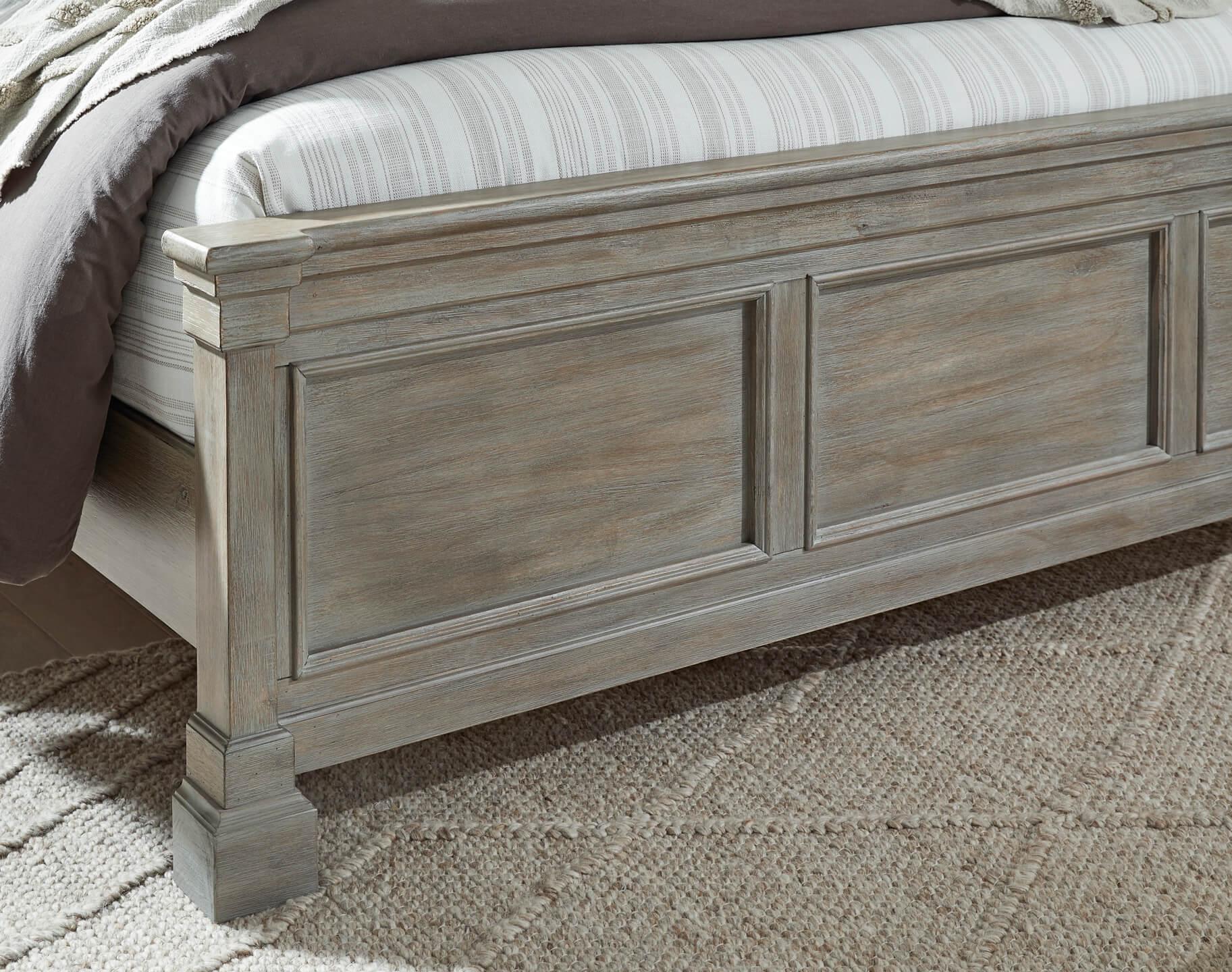 Moreshire Queen Panel Bed B799B2 Brown/Beige Casual Master Beds
