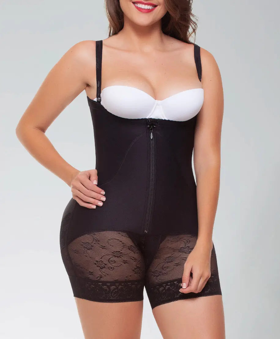 Strapless sculpting shaper with lace.