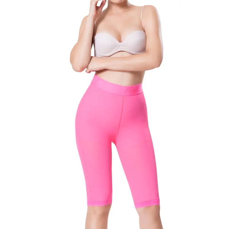 Firm compression butt lifter capri.