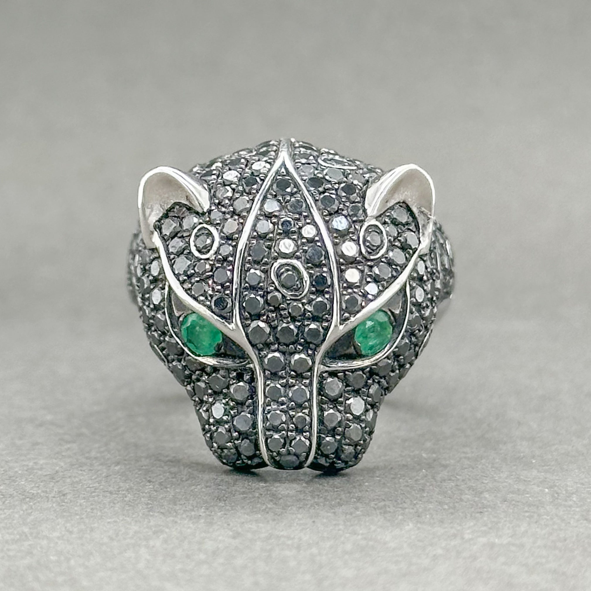Estate Effy 14K W Gold 0.10ctw Emerald & 3.52ctw Fancy Black Diamond Panther Head Ring