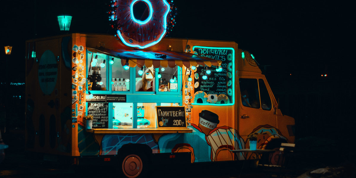 night-food-truck