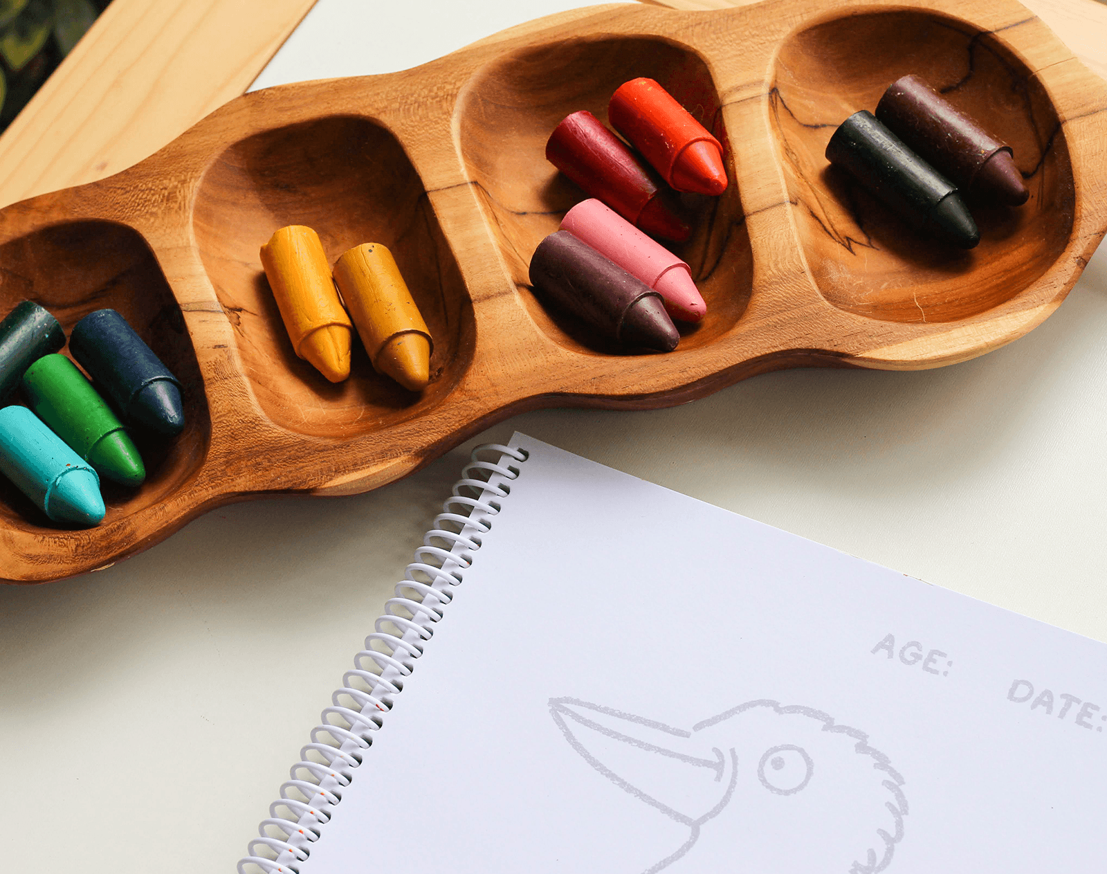 Natural Beeswax Crayons - Set of 12