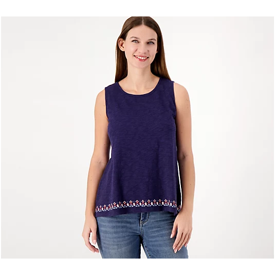Canyon Retreat Round Neck High-Low Hem Tank with Embroidery (Navy, S) A598399